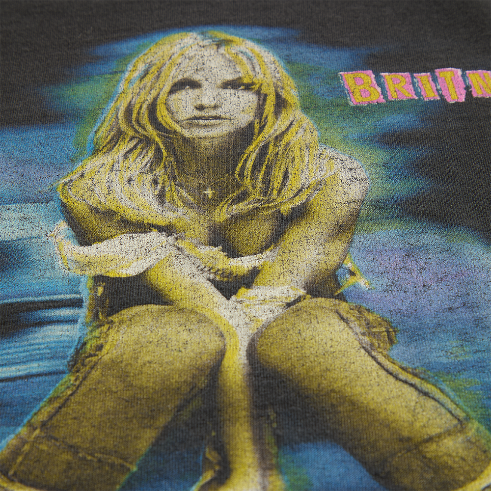 Britney Spears - 2001 Vintage T-Shirt (Medium) Front Detail 2