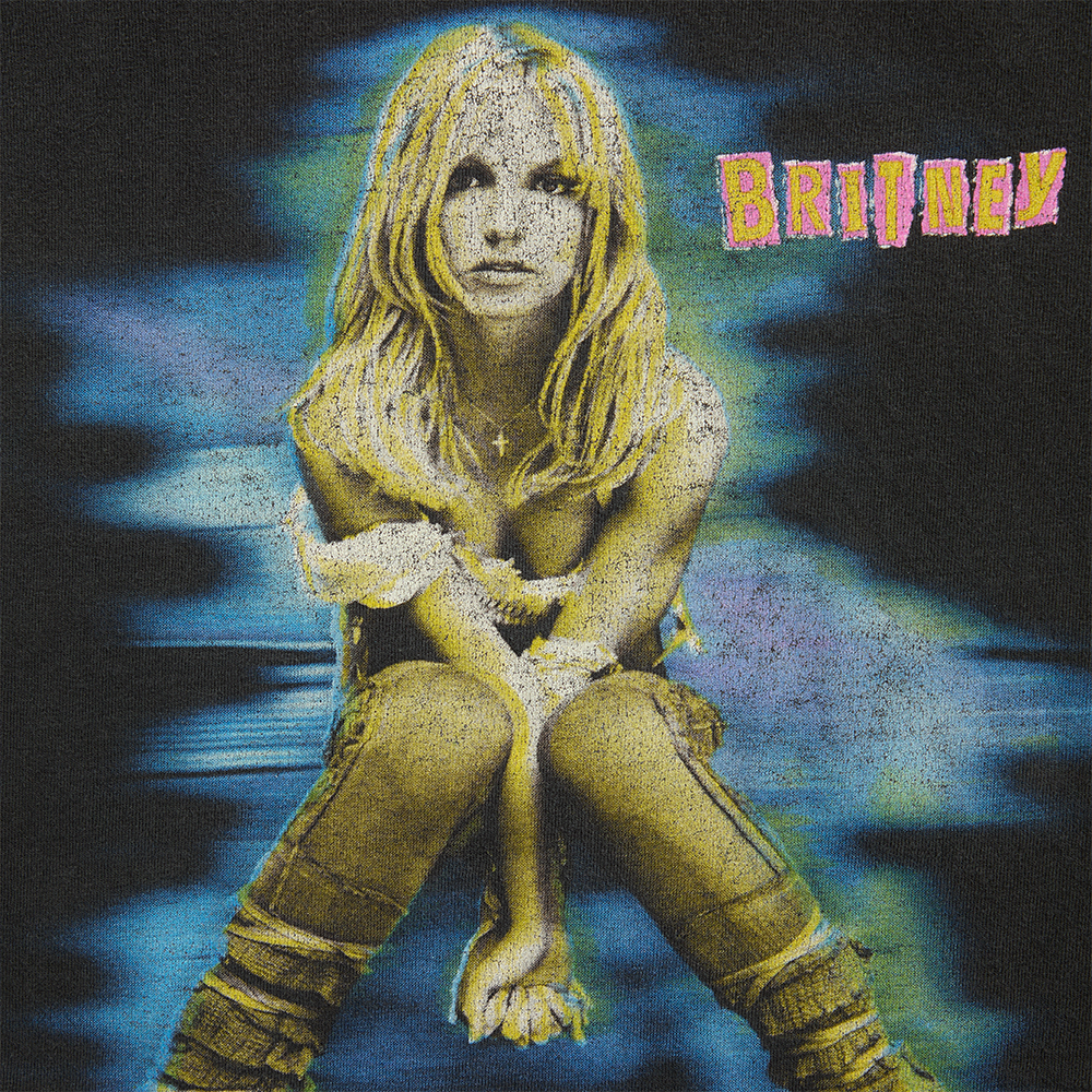 Britney Spears - 2001 Vintage T-Shirt (Medium) Front Detail