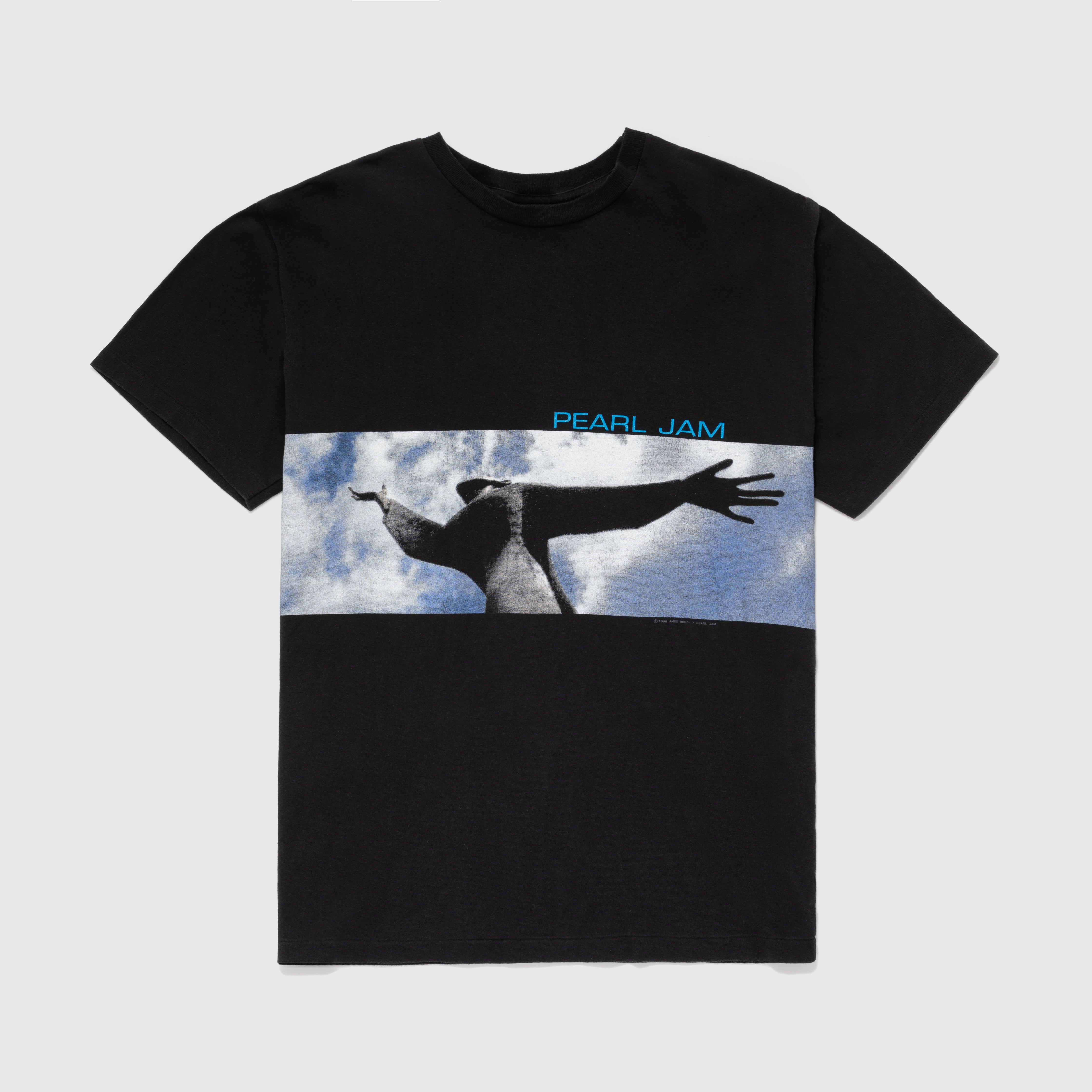Vintage Pearl Jam T-Shirt (X-Large) Front