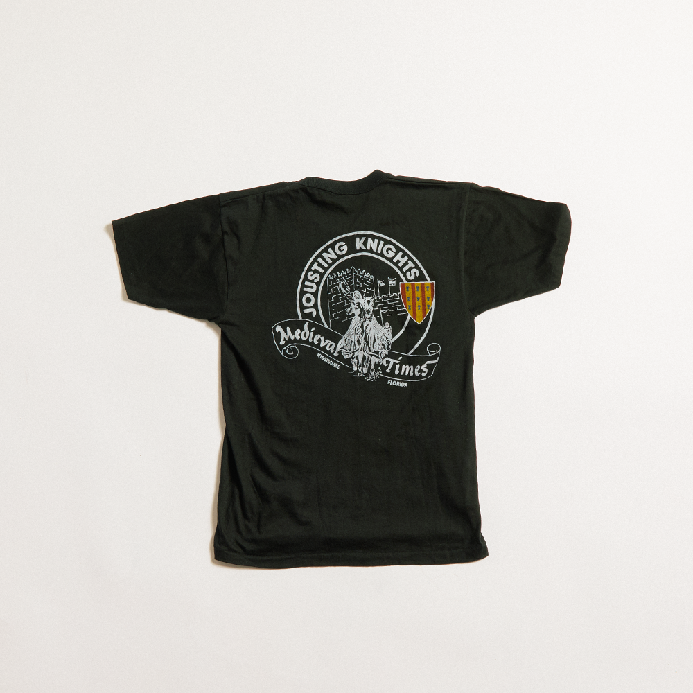 Medieval Times - 80s Vintage A Knight to Remember T-Shirt (Women's Large)